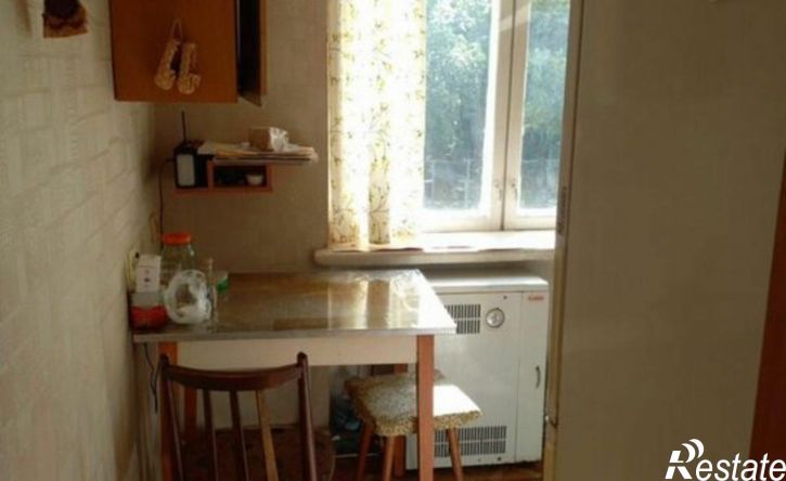 2-комн квартира улица Иванищева, 12,  д. 12