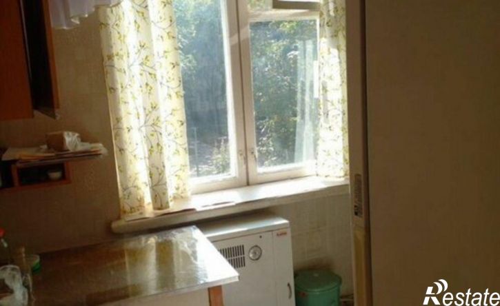 2-комн квартира улица Иванищева, 12,  д. 12