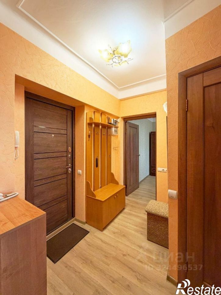 2-комн квартира проспект Октябрьской Революции, 25,  д. 25