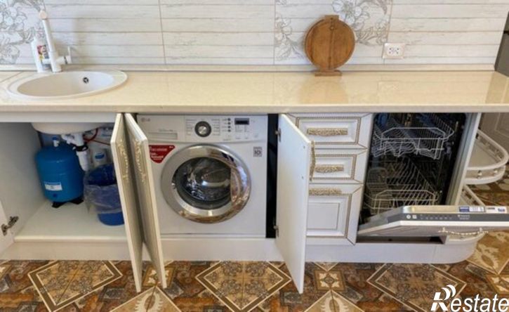 2-комн квартира пр-кт Октябрьской революции, 52б,  д. 52б