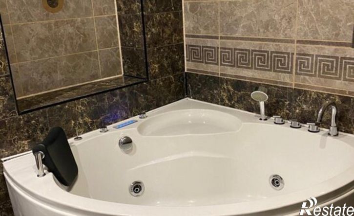 2-комн квартира пр-кт Октябрьской революции, 52б,  д. 52б