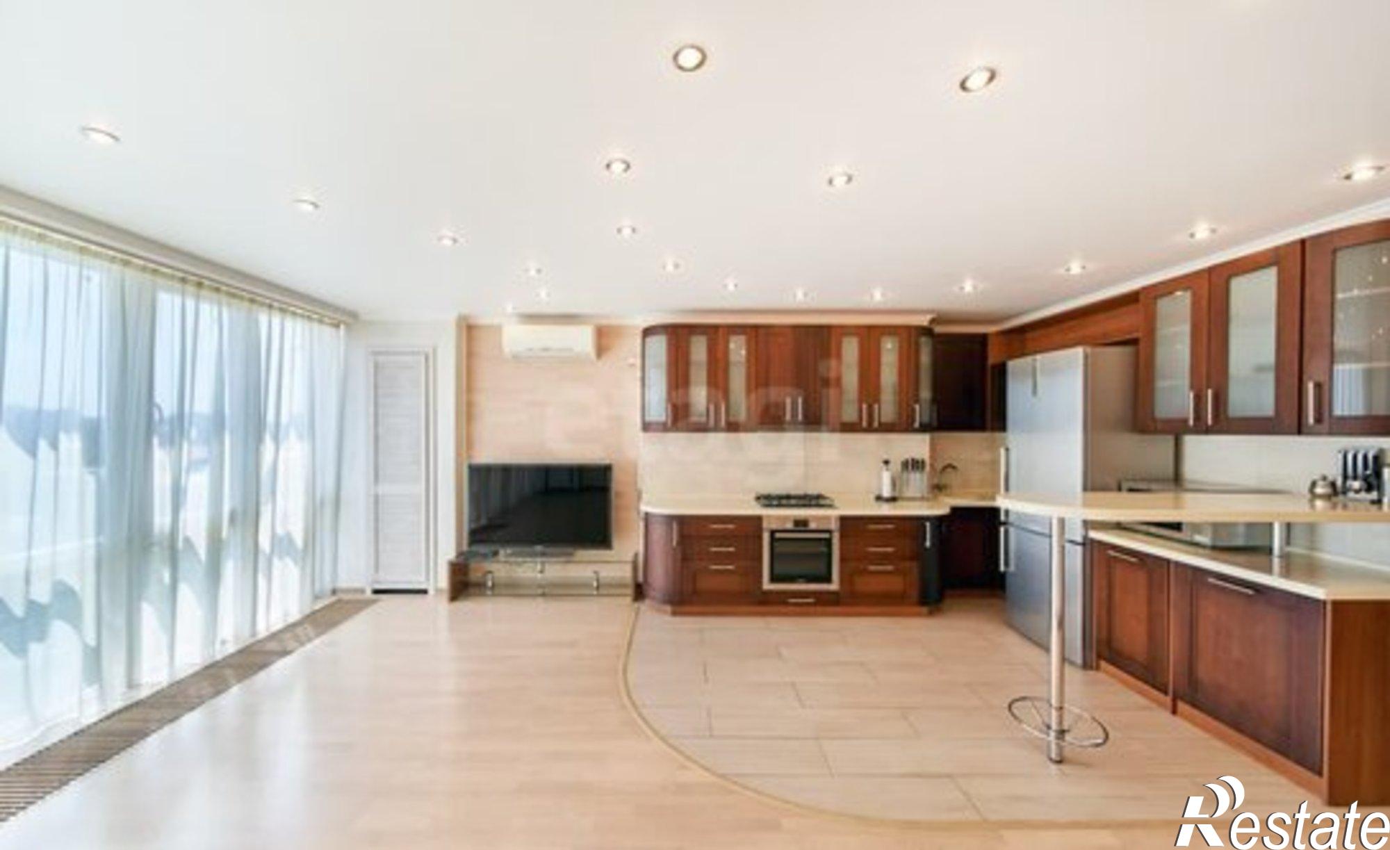 Купить квартиру за 18 500 000 рублей на ул Николая Музыки, 78а 2