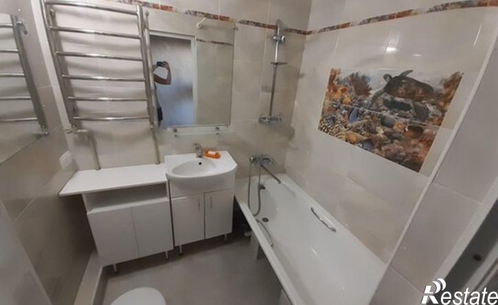 1-комн квартира проспект Октябрьской Революции, 42,  д. 42