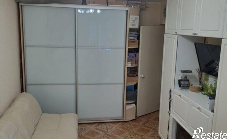 1-комн квартира проспект Октябрьской Революции, 42,  д. 42