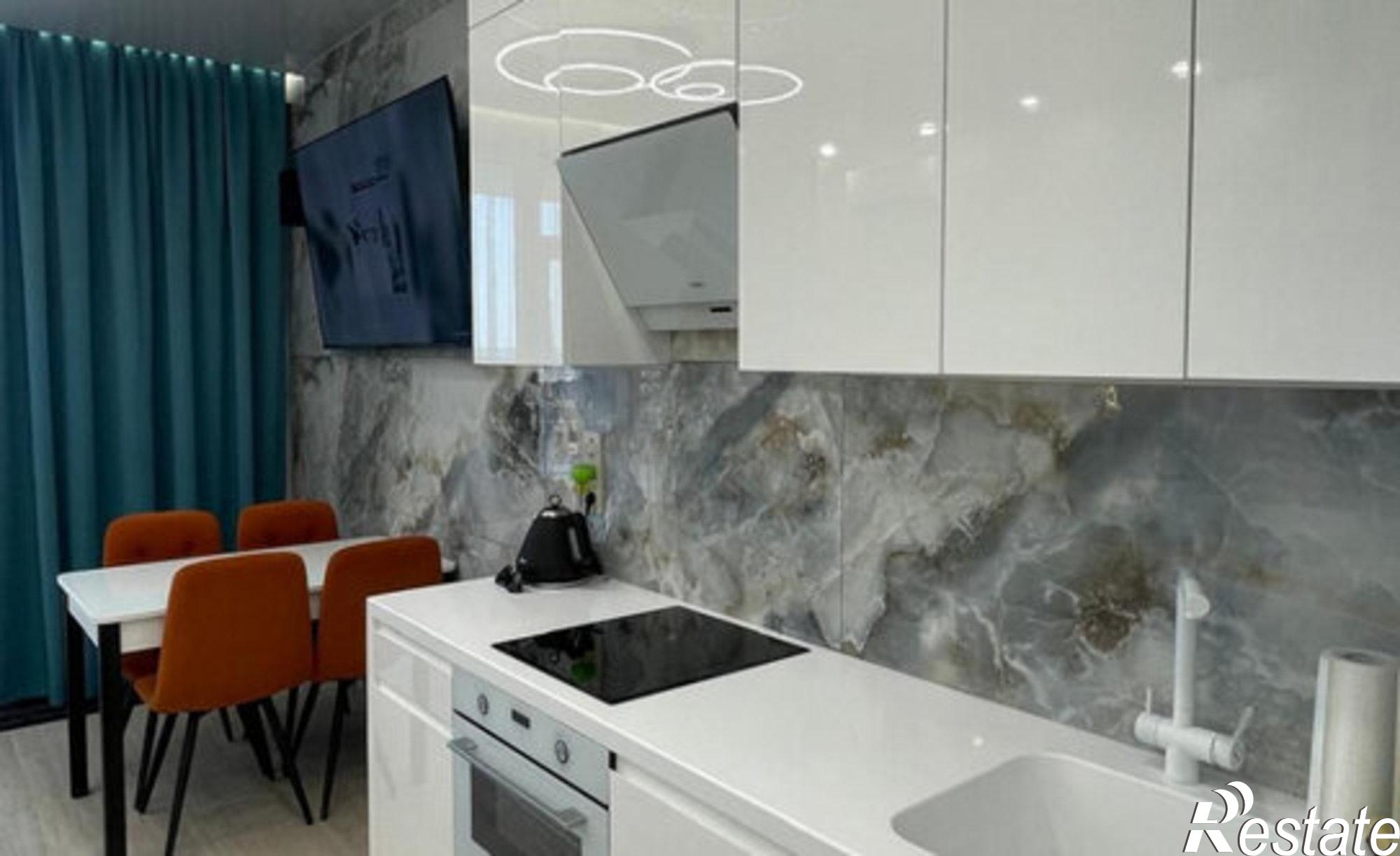 Купить квартиру за 13 900 000 рублей на улица Лётчиков, 10