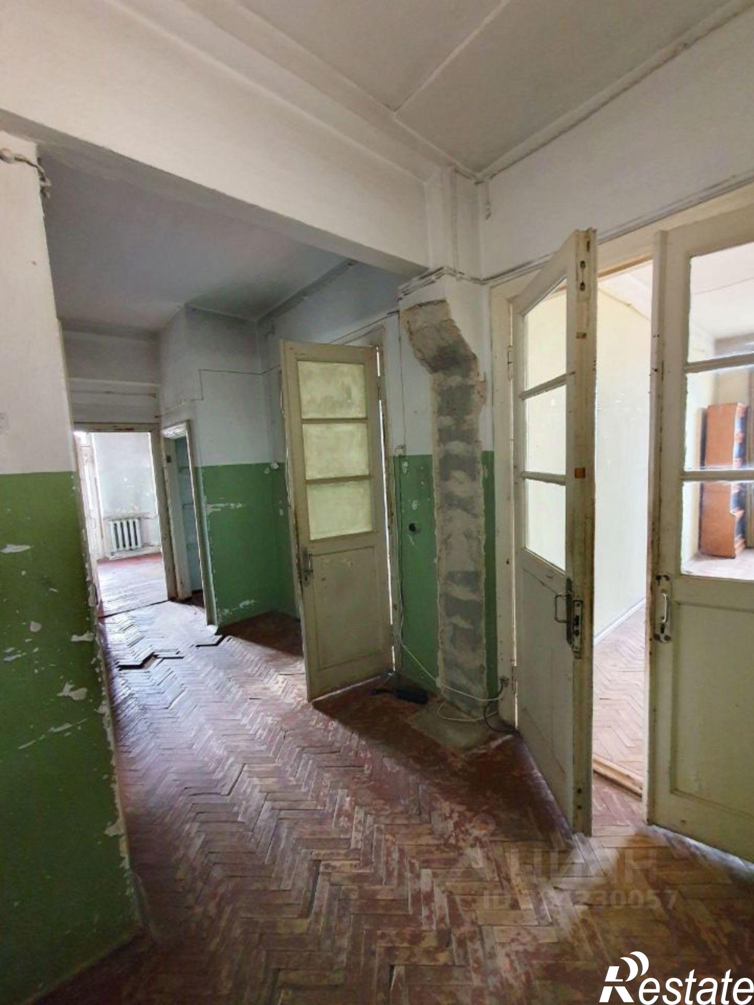 Купить квартиру за 20 000 000 рублей на улица Дроздова, 3