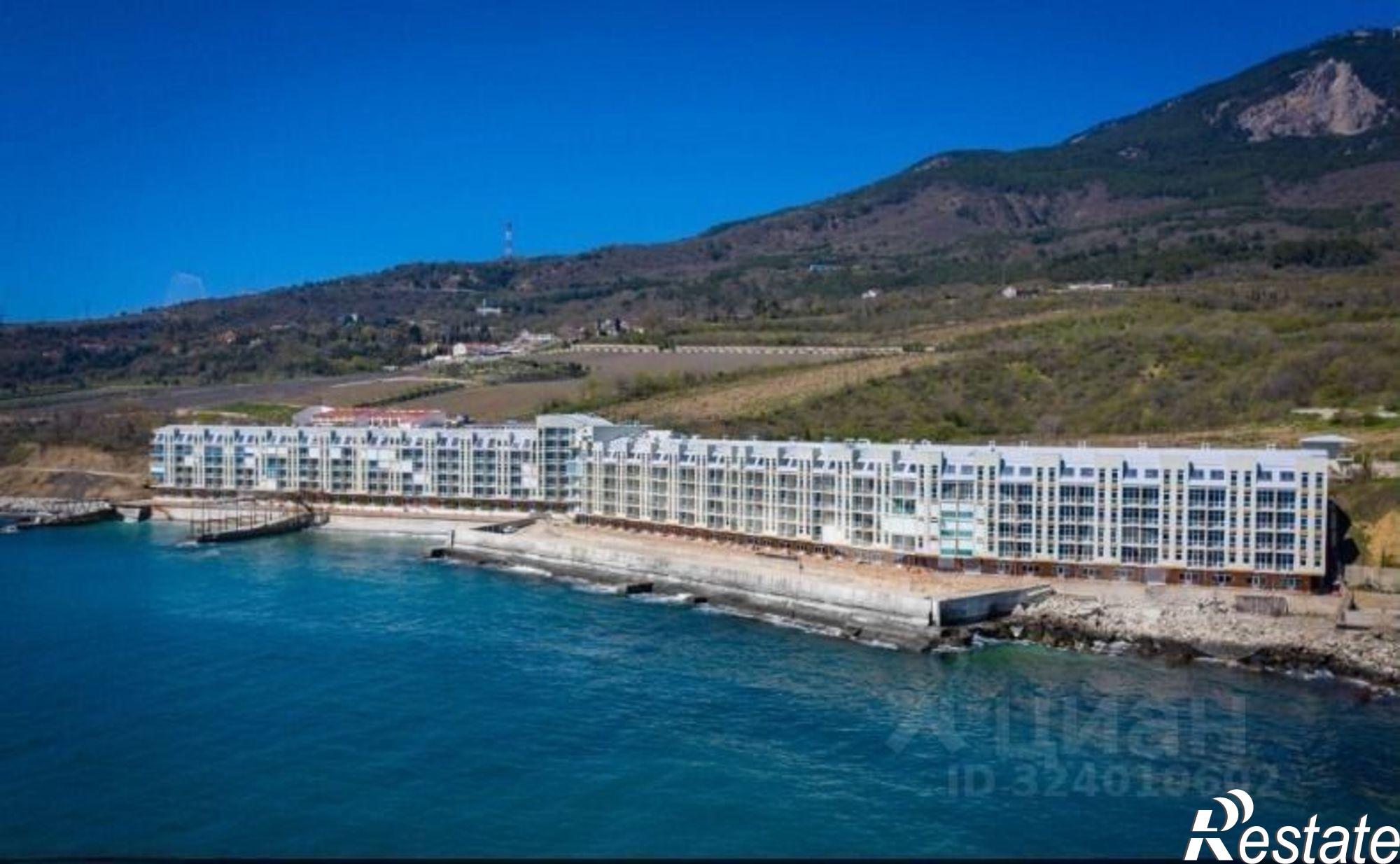 Купить квартиру за 17 000 000 рублей на Набережная им. Пушкина, 17