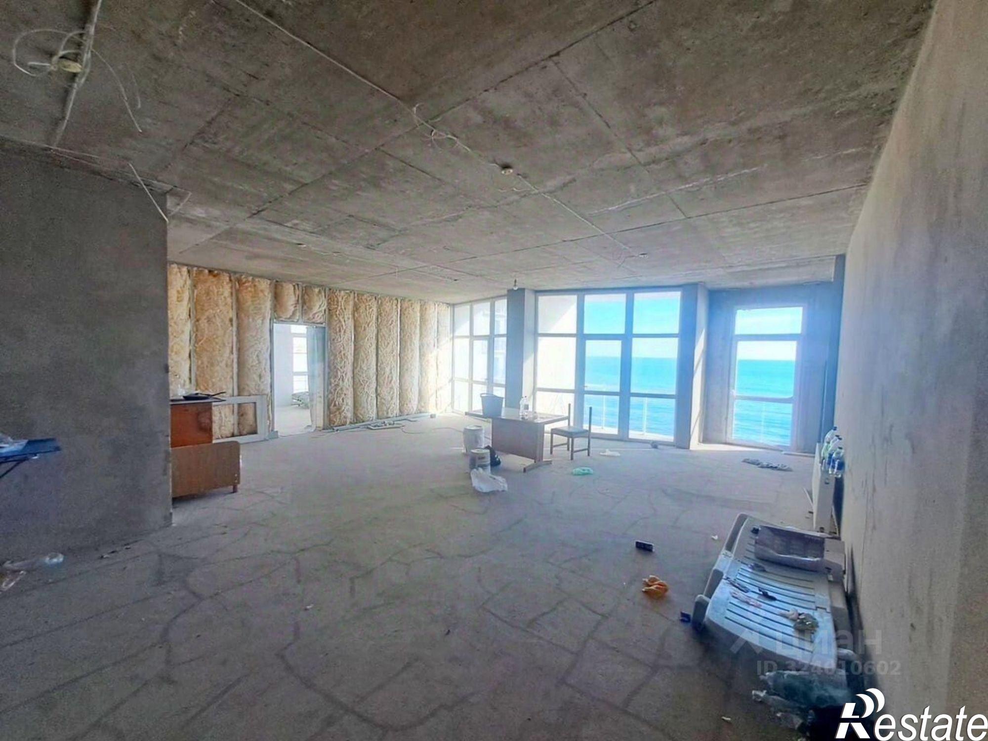 Купить квартиру за 17 000 000 рублей на Набережная им. Пушкина, 17