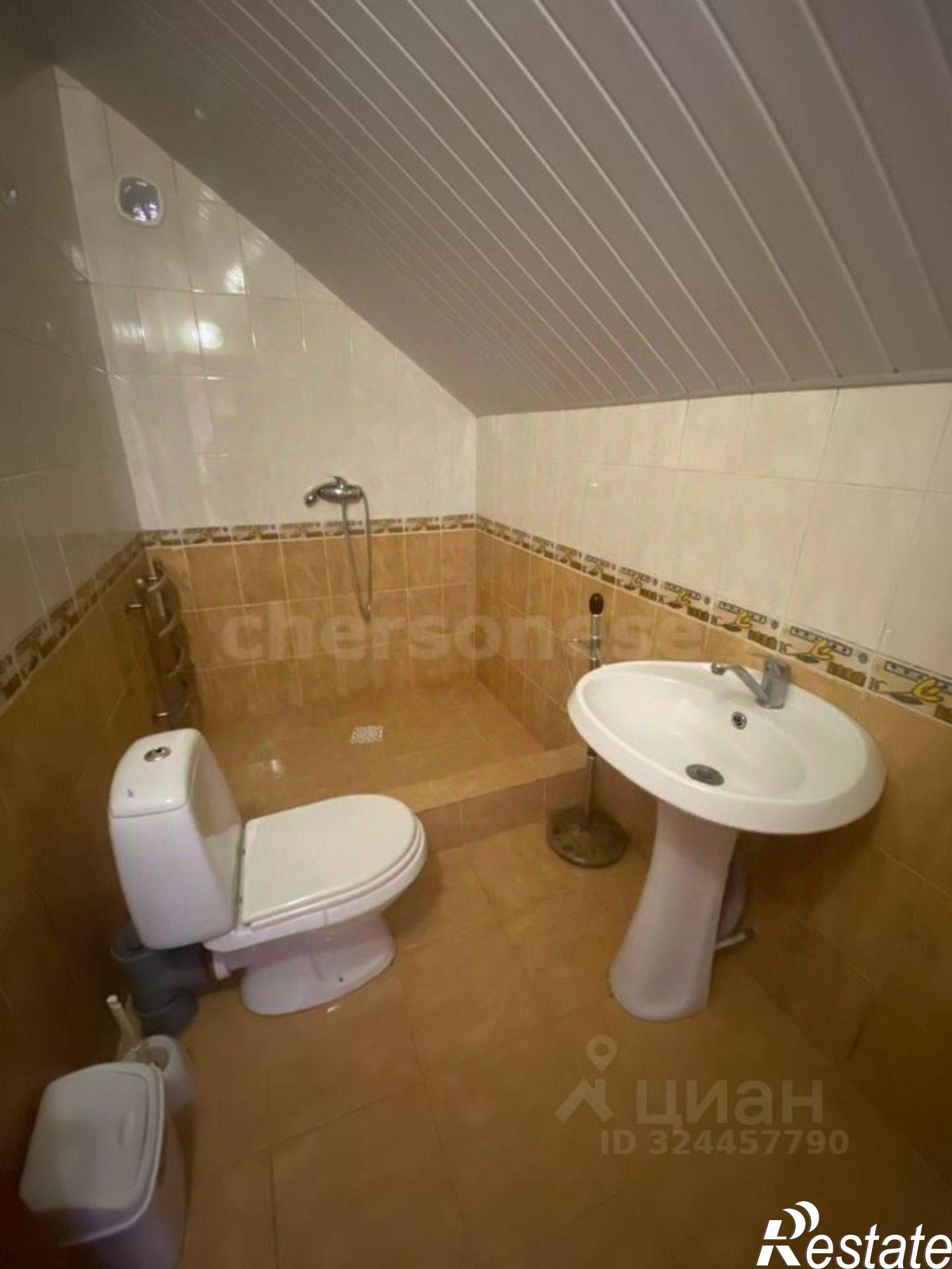 Сдать квартиру за 30 000 рублей на ул Короленко, 19