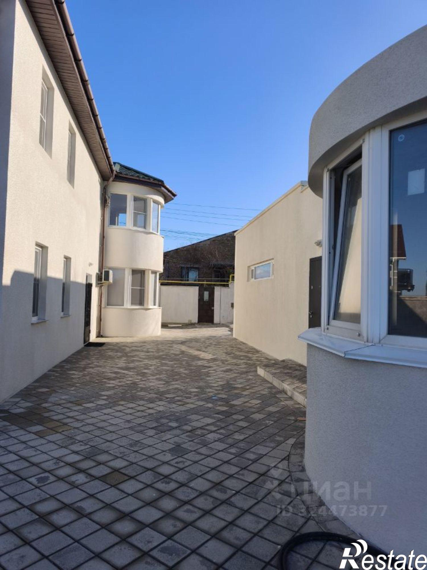 Купить дачу, дом, коттедж за 22 800 000 рублей на ул Каштановая, 4