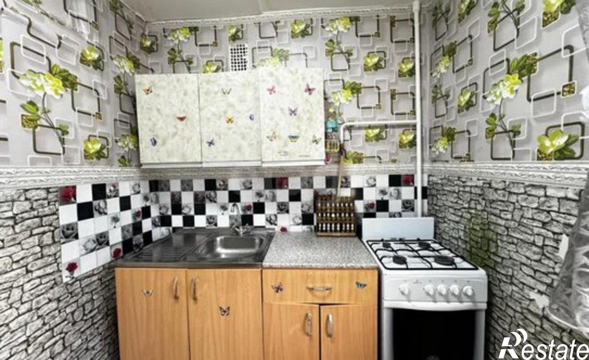 Купить квартиру за 6 300 000 рублей на ул Адмирала Юмашева, 15В 2