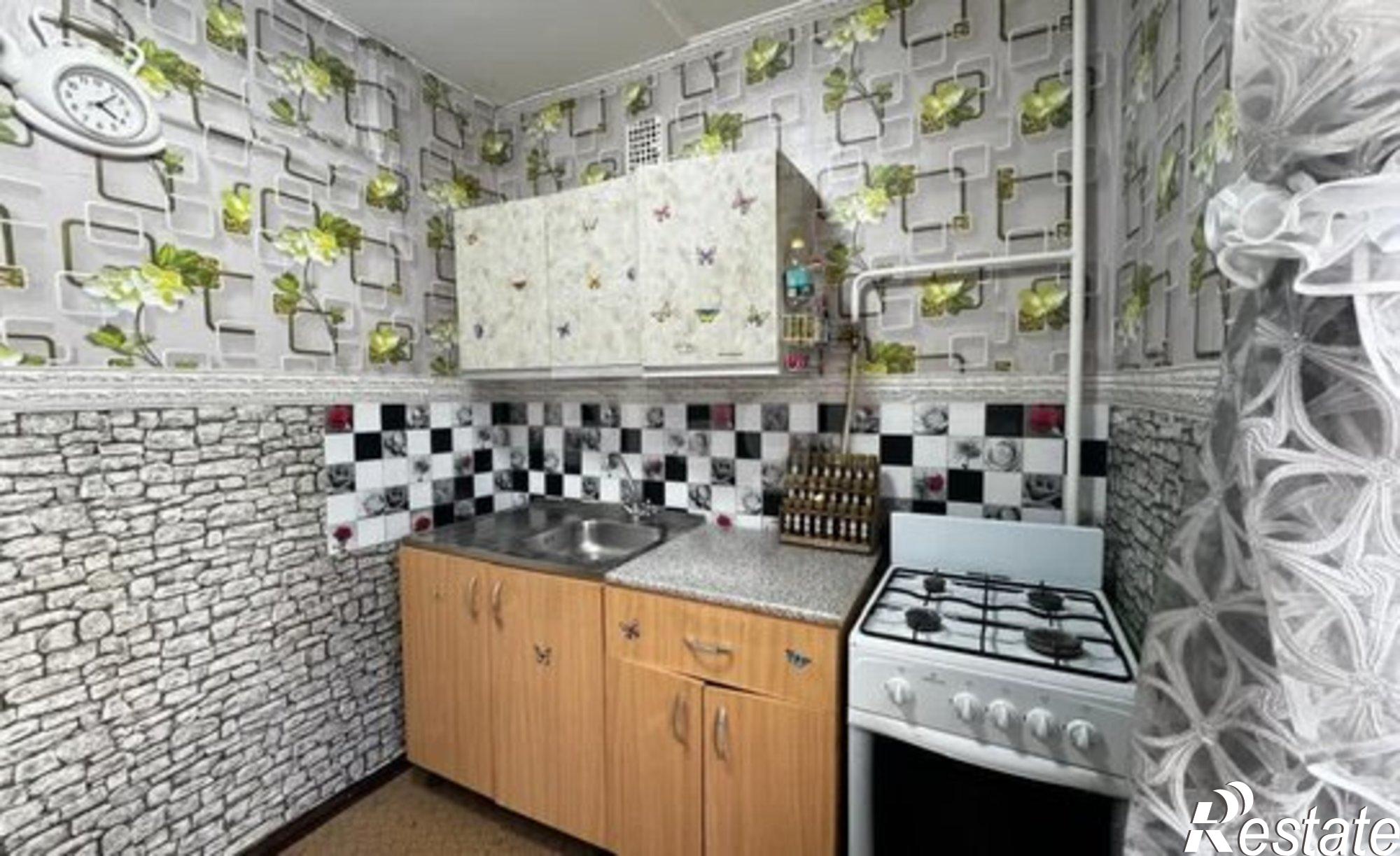 Купить квартиру за 6 300 000 рублей на ул Адмирала Юмашева, 15В 2