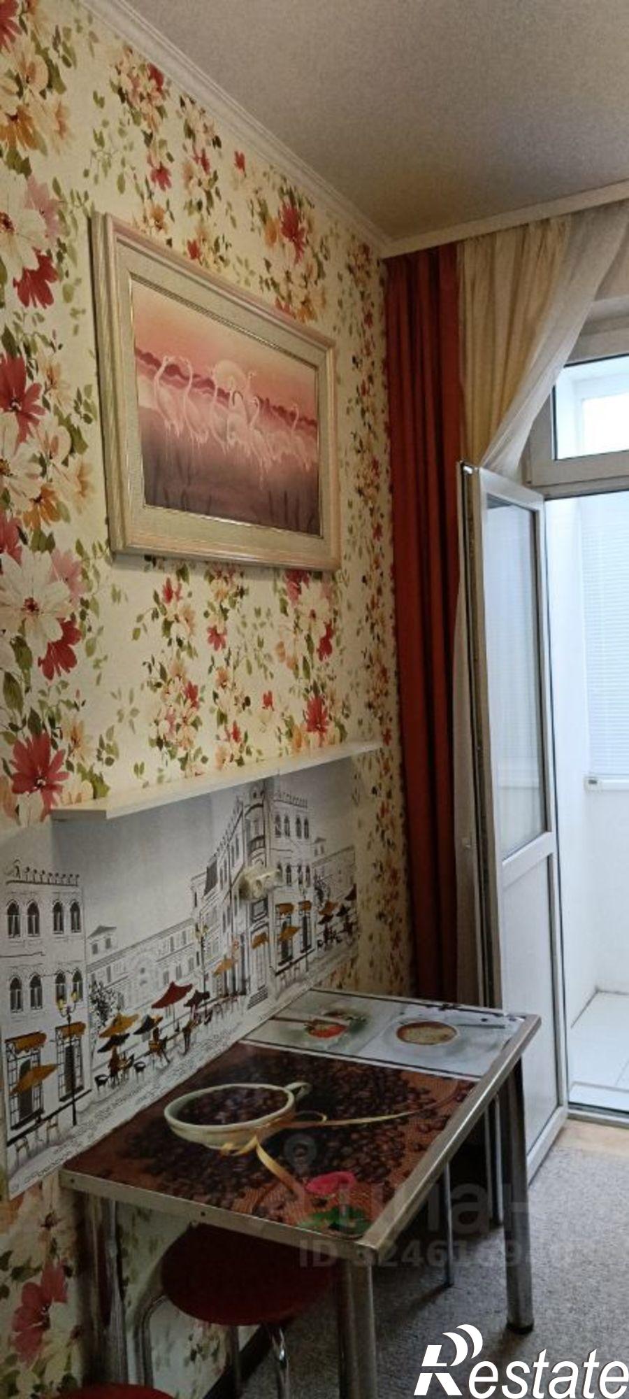 Сдать квартиру за 30 000 рублей на Античный проспект, 52