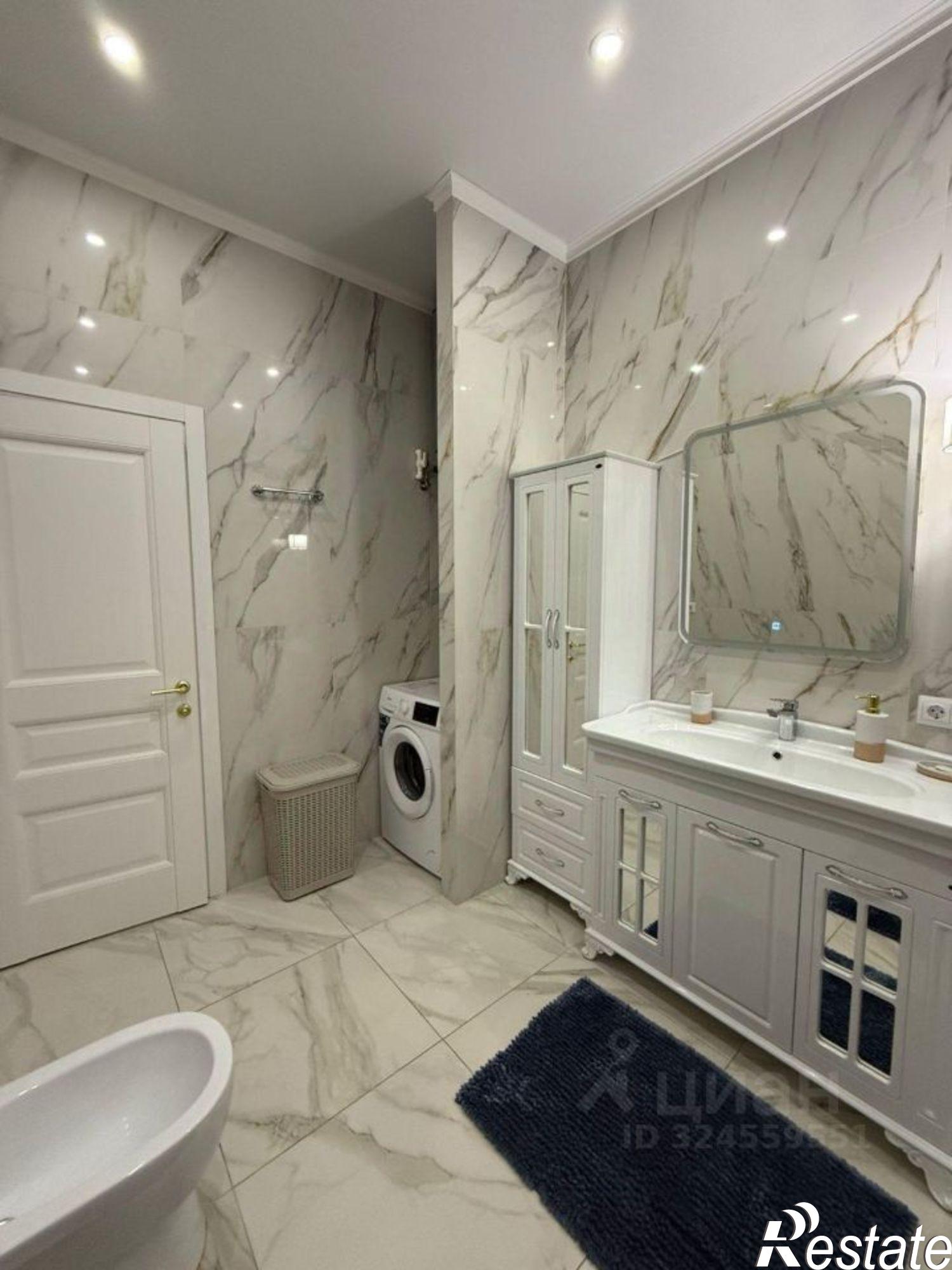 Сдать квартиру за 90 000 рублей на Симферополь, улица Фрунзе, 41А