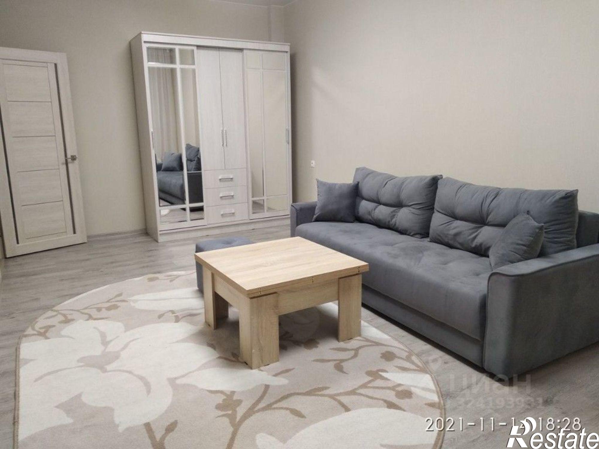 Сдать квартиру за 45 000 рублей на Симферополь, улица Батурина