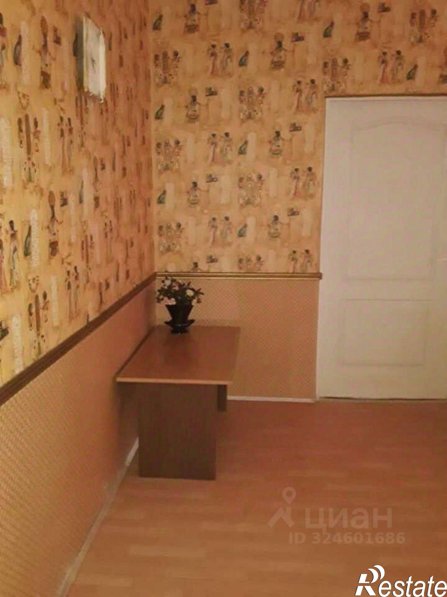 Сдать квартиру за 35 000 рублей на улица Генерала Петрова, 12