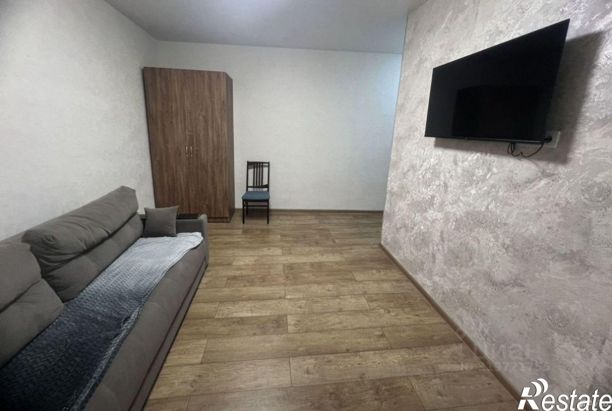 Сдать квартиру за 27 000 рублей на Симферополь, Ангарская улица