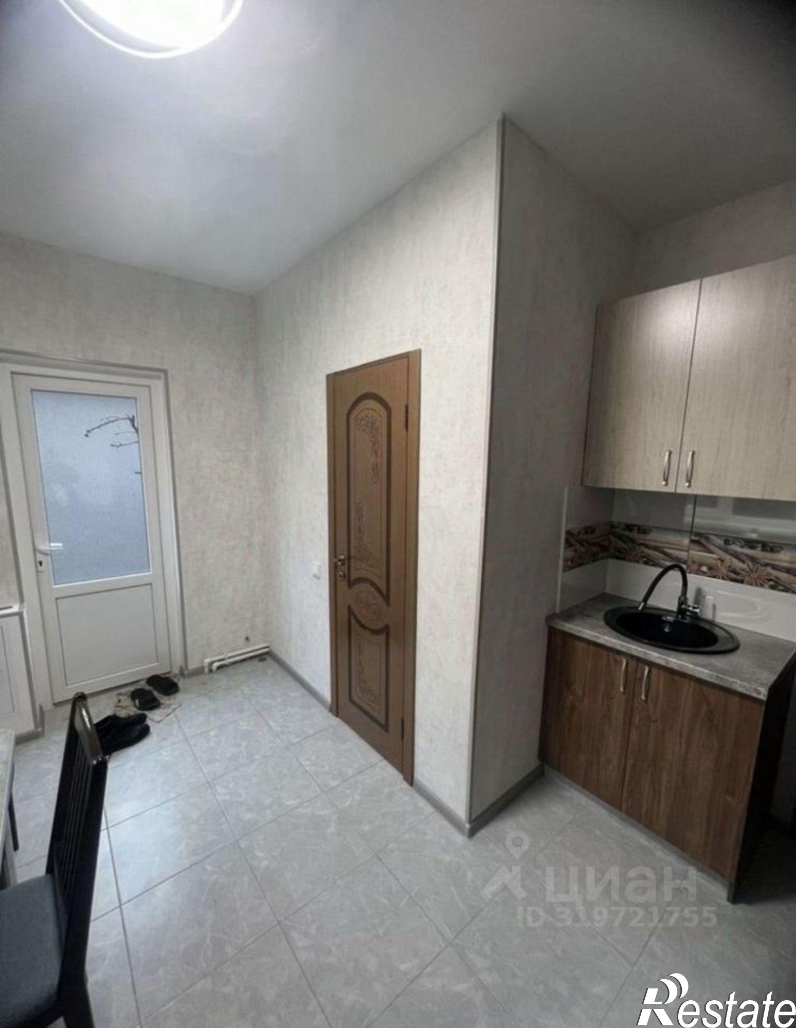 Сдать квартиру за 27 000 рублей на Симферополь, Ангарская улица