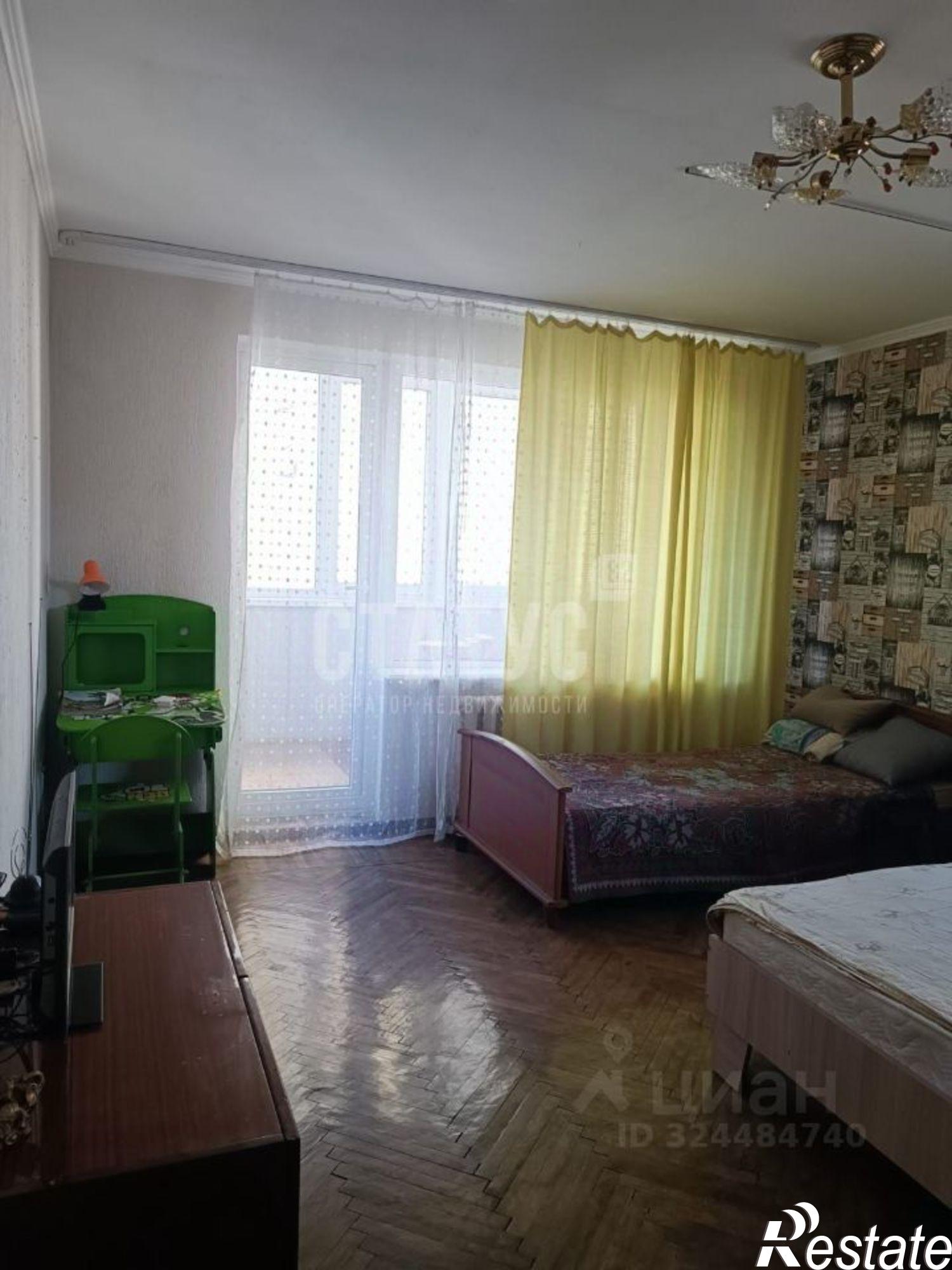 Сдать квартиру за 30 000 рублей на Алупка, Западная ул, 26