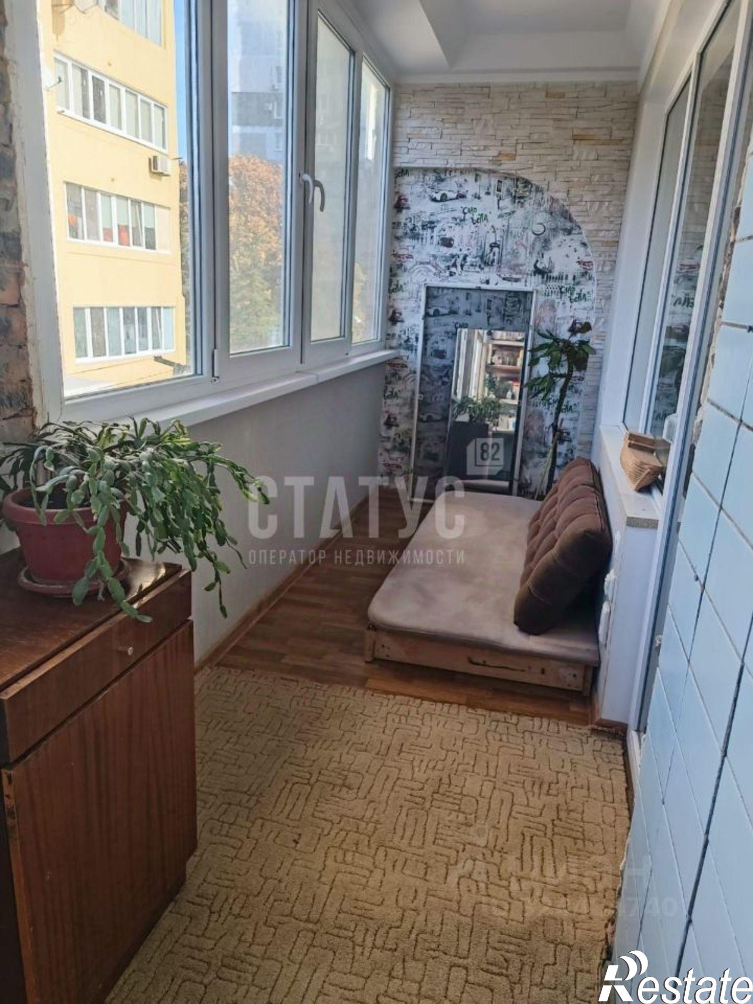 Сдать квартиру за 30 000 рублей на Алупка, Западная ул, 26