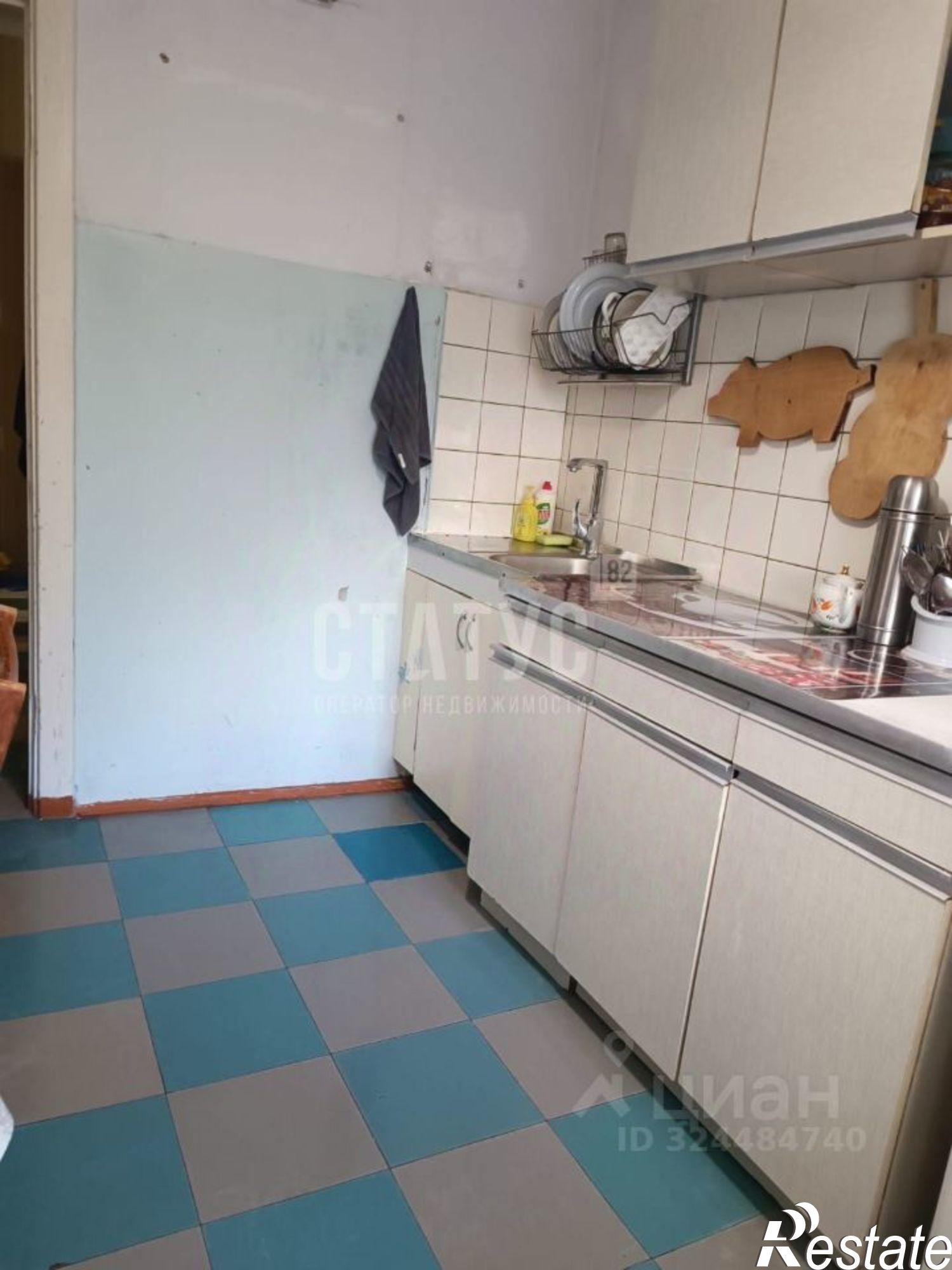 Сдать квартиру за 30 000 рублей на Алупка, Западная ул, 26