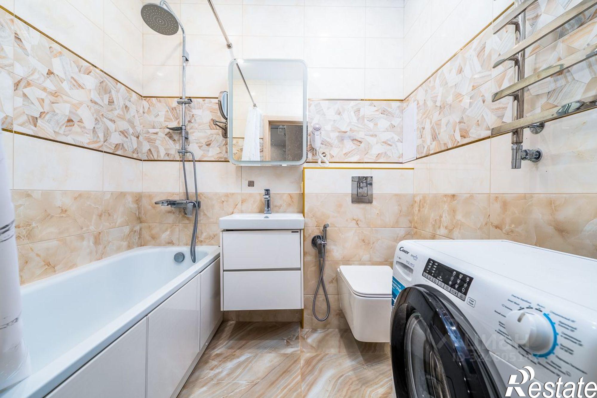 Купить квартиру за 12 000 000 рублей на улица 40 лет Октября, 9В