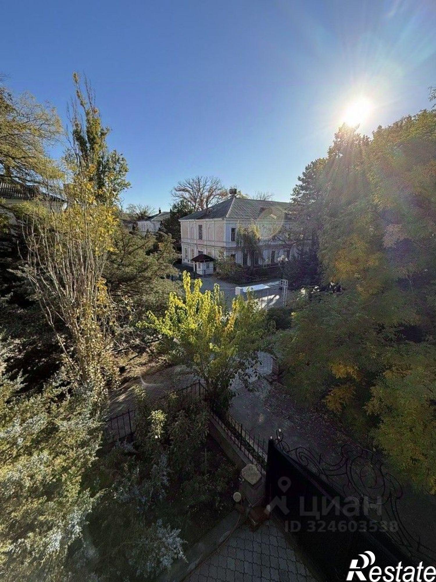 Купить квартиру за 11 500 000 рублей на Евпатория, Дувановская улица, 15/1