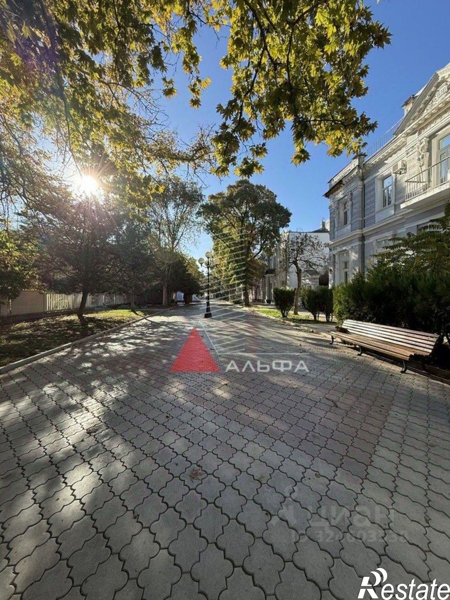 Купить квартиру за 11 500 000 рублей на Евпатория, Дувановская улица, 15/1