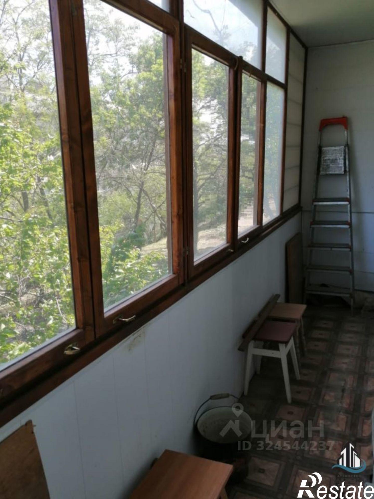 Купить квартиру за 5 890 000 рублей на Феодосия