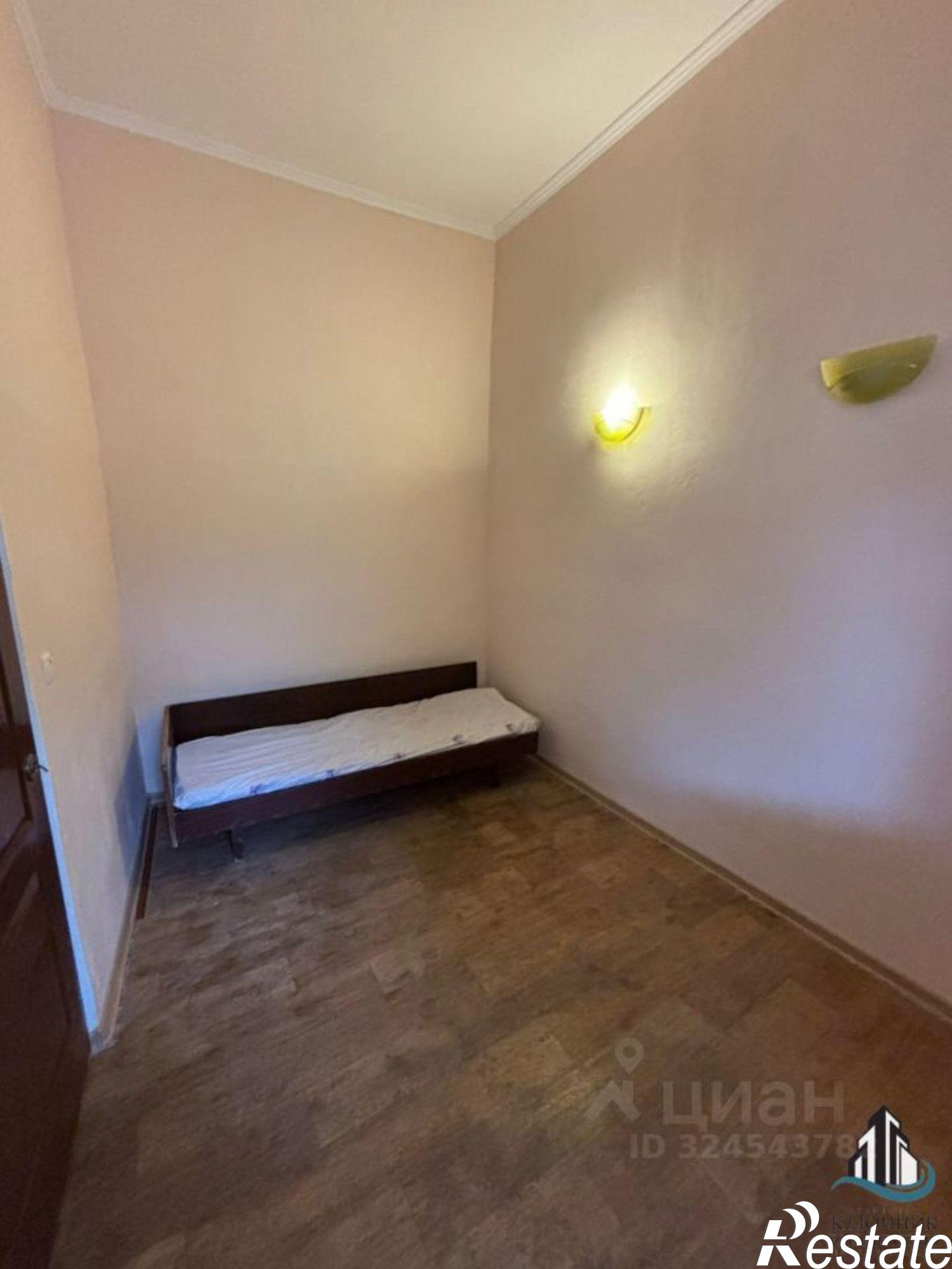 Купить квартиру за 4 850 000 рублей на Феодосия