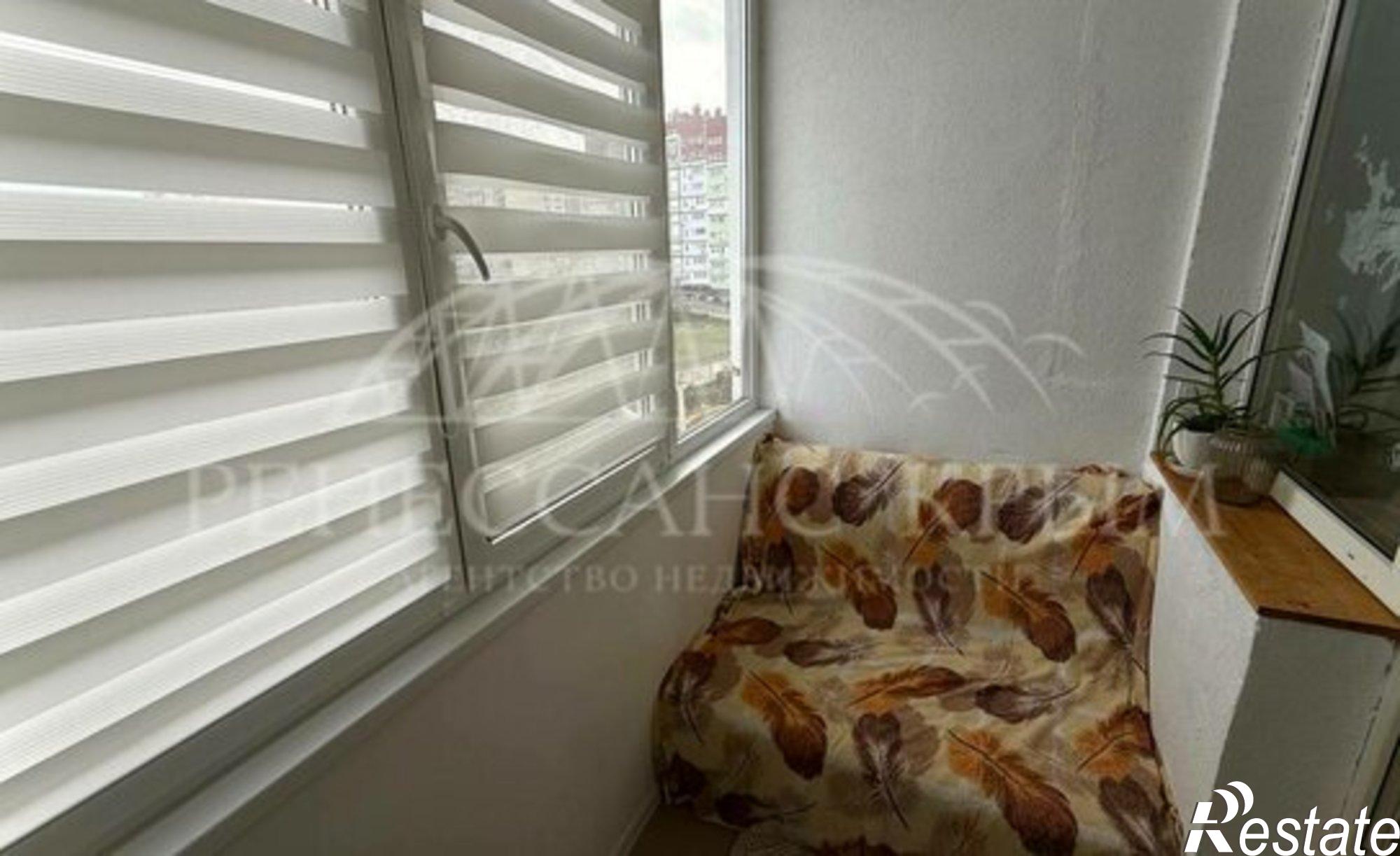 Купить квартиру за 9 000 000 рублей на улица Комбрига Потапова, 14