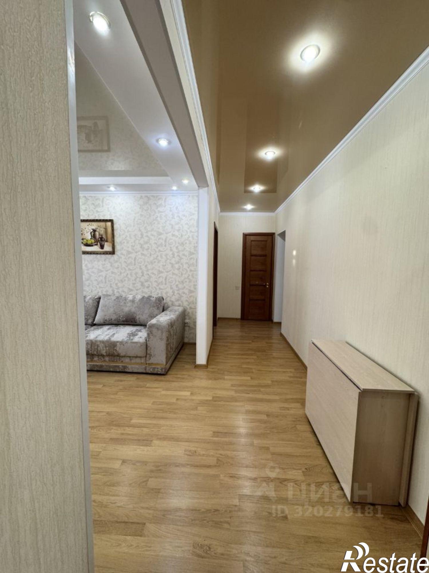 Купить квартиру за 13 500 000 рублей на Симферополь, Луговая улица