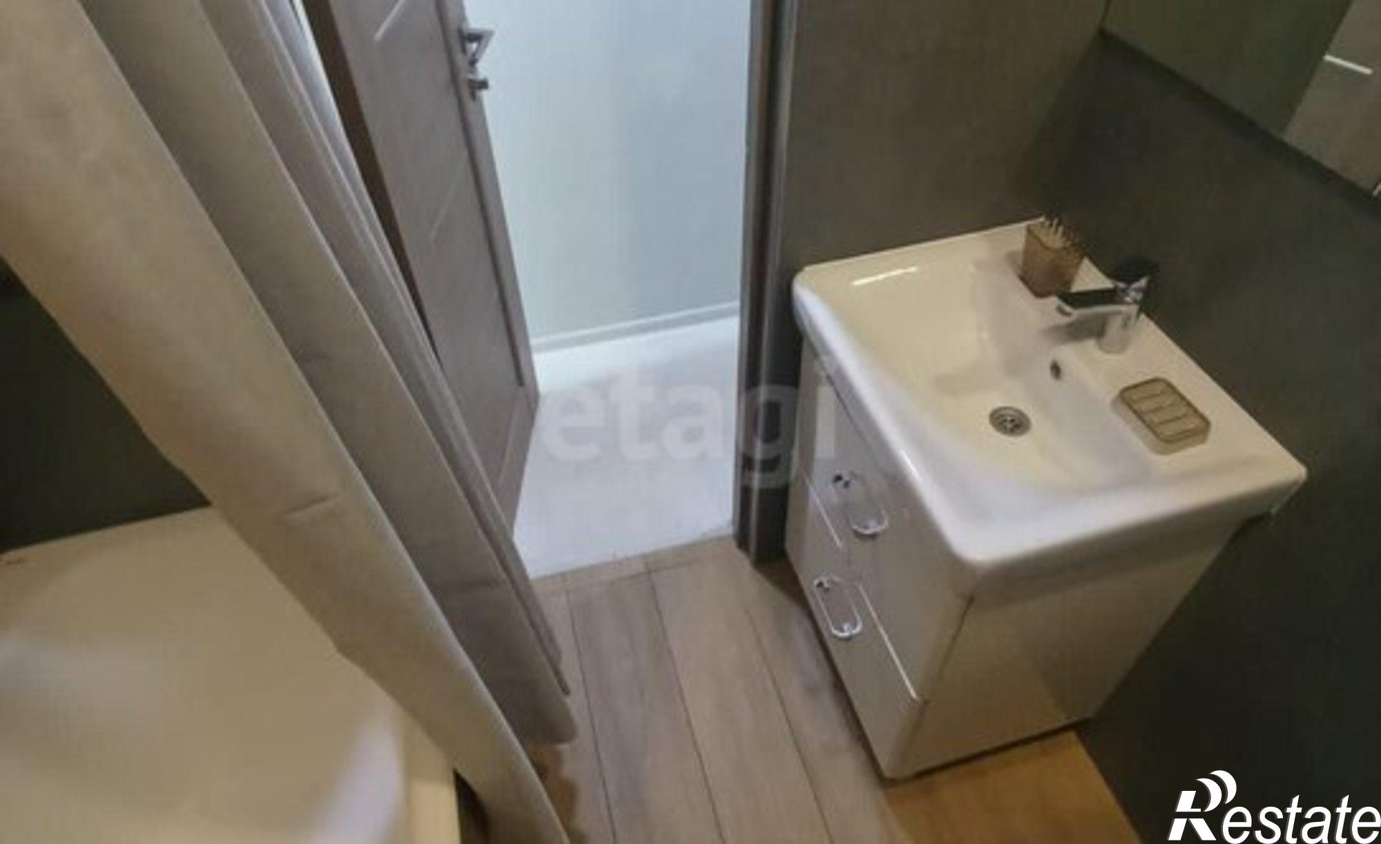 Купить квартиру за 9 700 000 рублей на Феодосия, бульвар Старшинова, 5