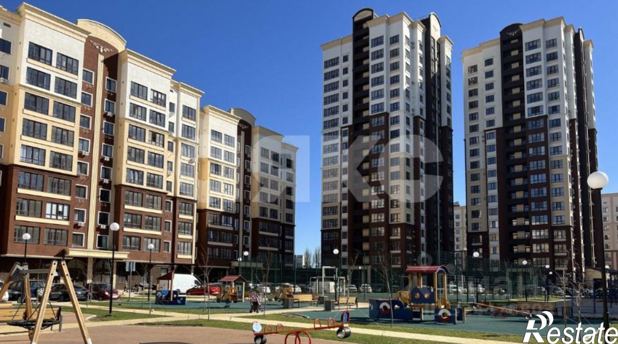 Купить квартиру за 9 300 000 рублей на Симферополь г., Крымской весны ул., д.9