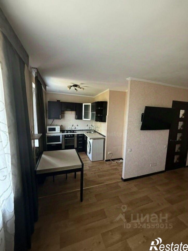 3-комн квартира пр-кт Генерала Острякова, 69а,  д. 69а