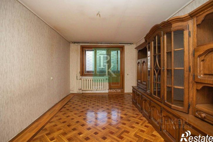 4-комн квартира улица Молодых Строителей, 4,  д. 4