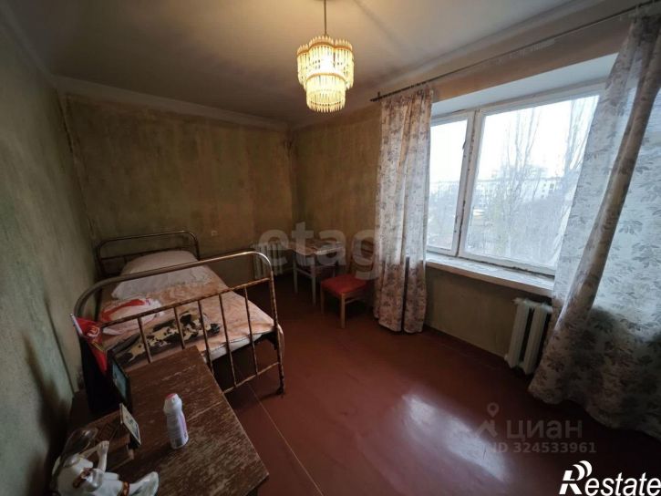 2-комн квартира Строительная улица, 19,  д. 19