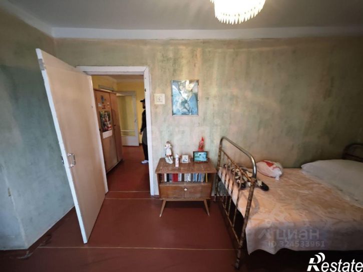 2-комн квартира Строительная улица, 19,  д. 19