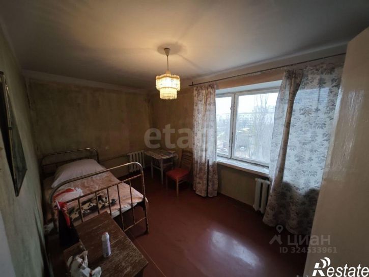 2-комн квартира Строительная улица, 19,  д. 19