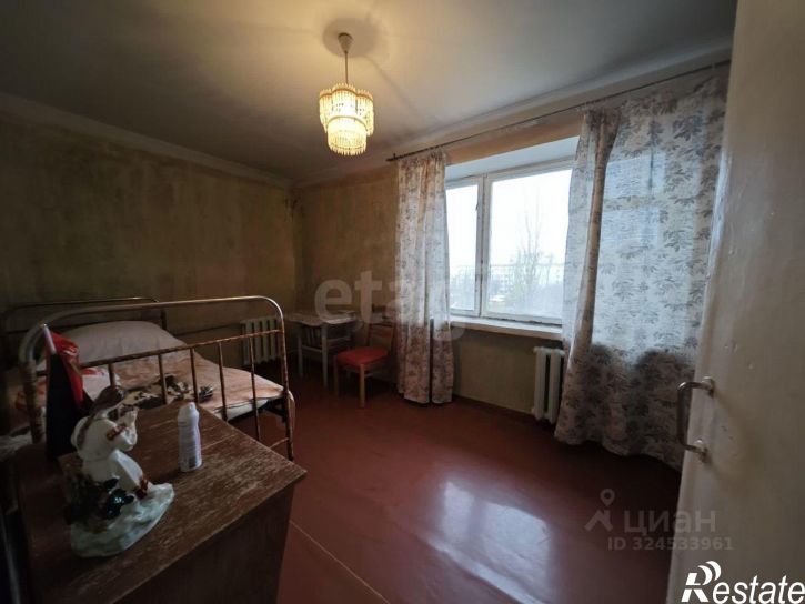 2-комн квартира Строительная улица, 19,  д. 19