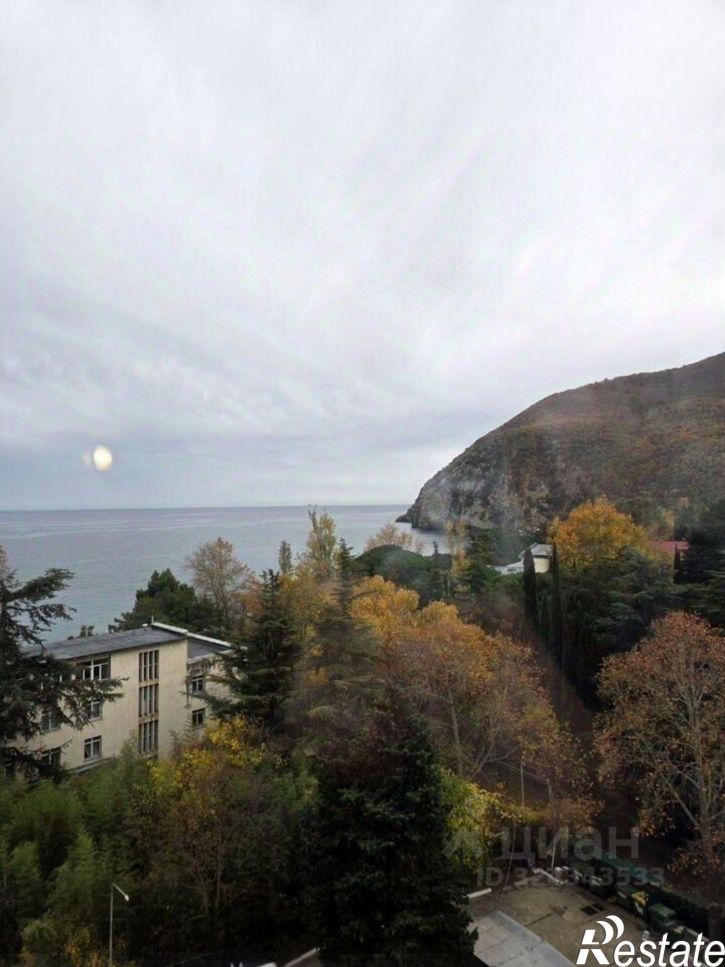 2-комн квартира Крутой переулок, 7,  д. 7