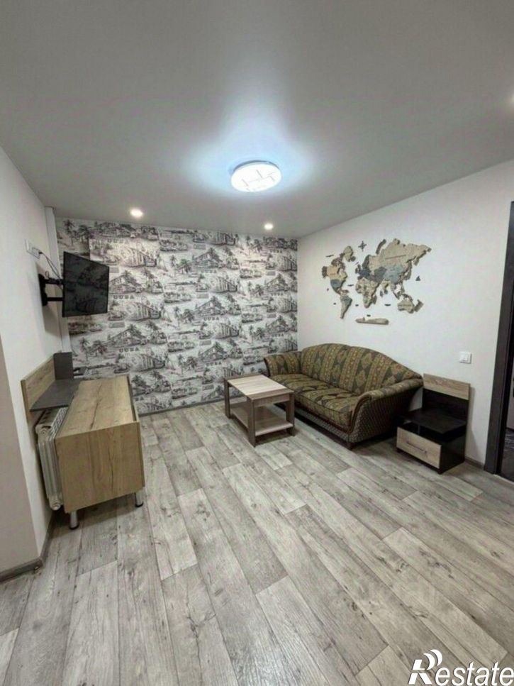 1-комн квартира проспект Октябрьской Революции, 56,  д. 56