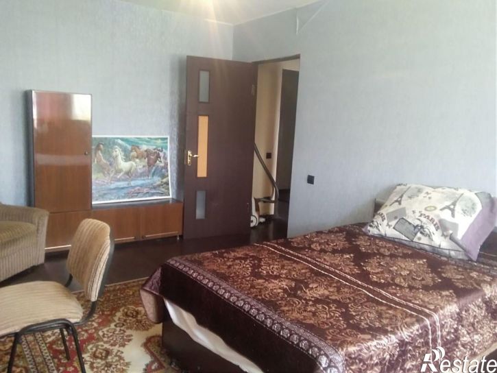 Комната улица Астана Кесаева, 14В,  д. 14В