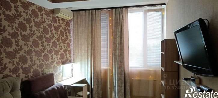 1-комн квартира Античный проспект, 52,  д. 52