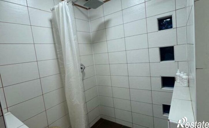 3-комн квартира Евпатория, проспект Ленина, 56