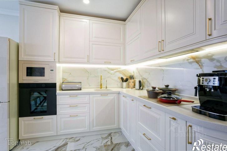 2-комн квартира улица Космонавтов, 4В,  д. 4В