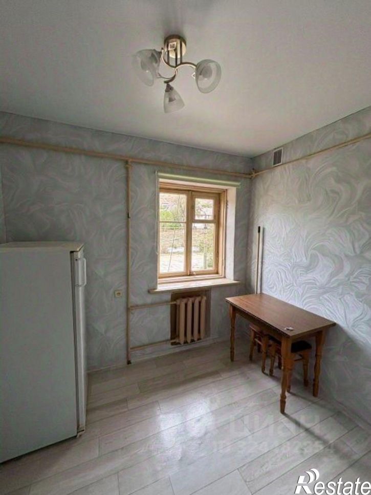 2-комн квартира г Феодосия, пгт Орджоникидзе