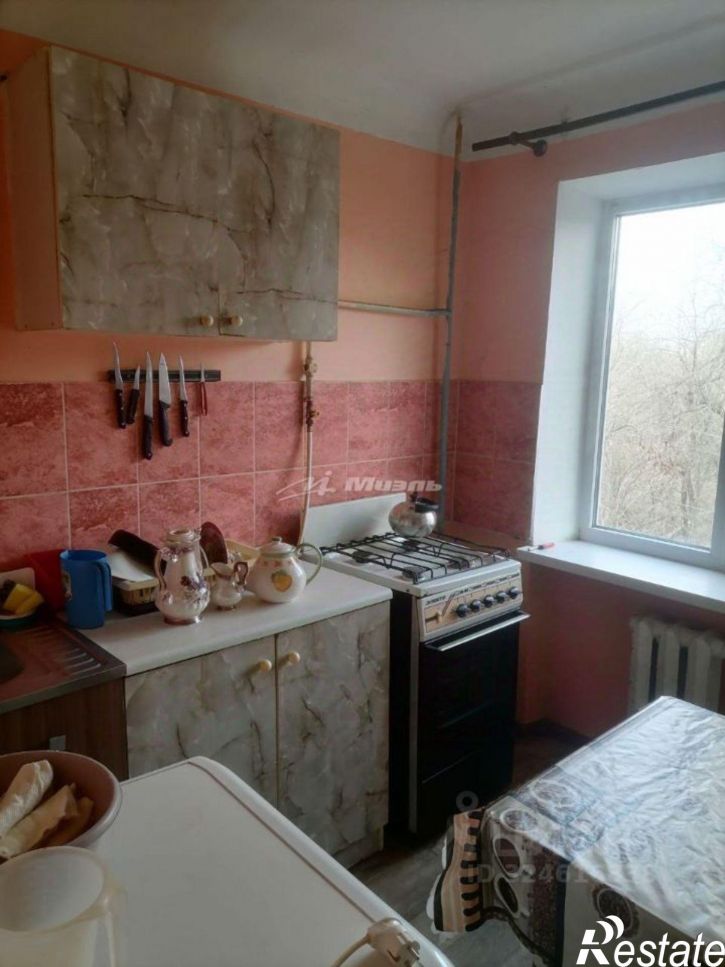 2-комн квартира Грэсовский п.г.т., Яблочкова ул., д.17