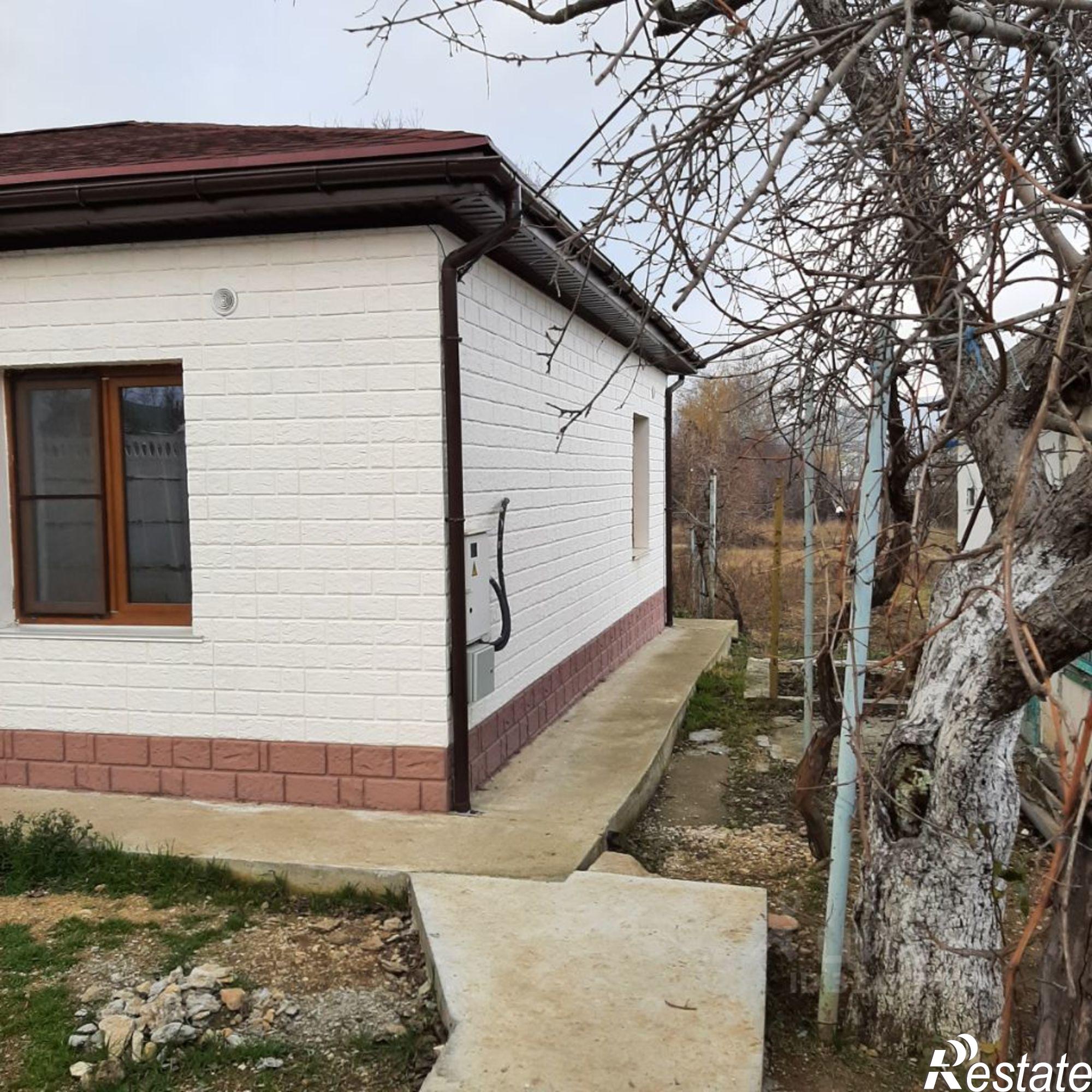 Купить дачу, дом, коттедж за 18 200 000 рублей на Севастополь, с. Орлиное, улица Трактористов, 11