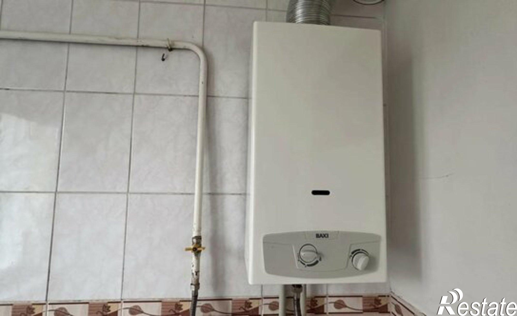 Купить квартиру за 8 000 000 рублей на Севастополь, улица Адмирала Юмашева, 16